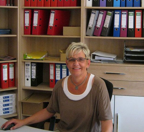 Frau Krah (Bürofachkraft)